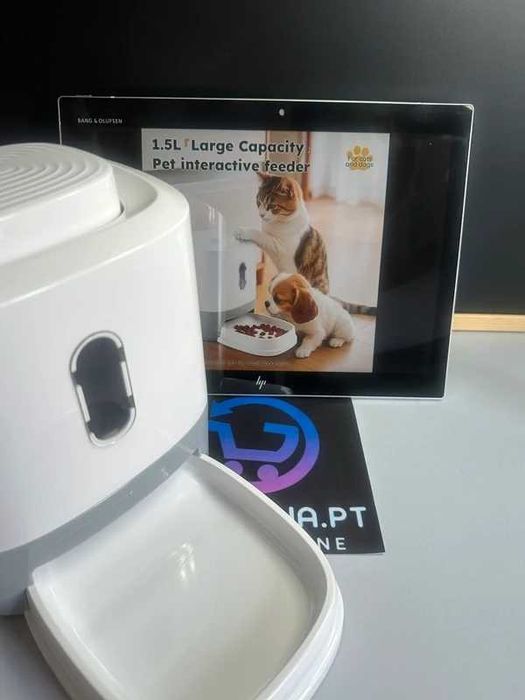 Dispensador Interativo de Ração para Gatos e Cães