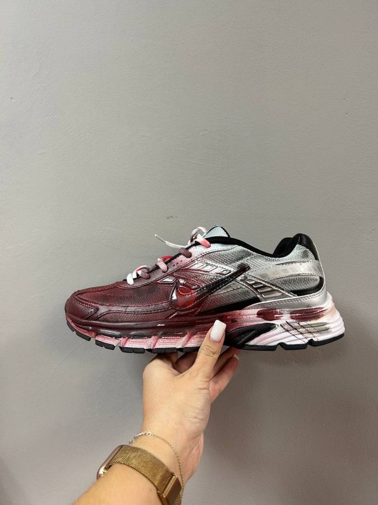 Nike Initiator Custom Red
