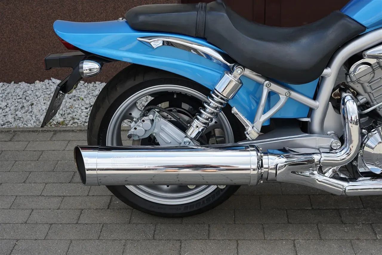 Hyosung GV 650 Aquila, bardzo dobry stan! tylko 2właścicieli od nowości! Niemcy