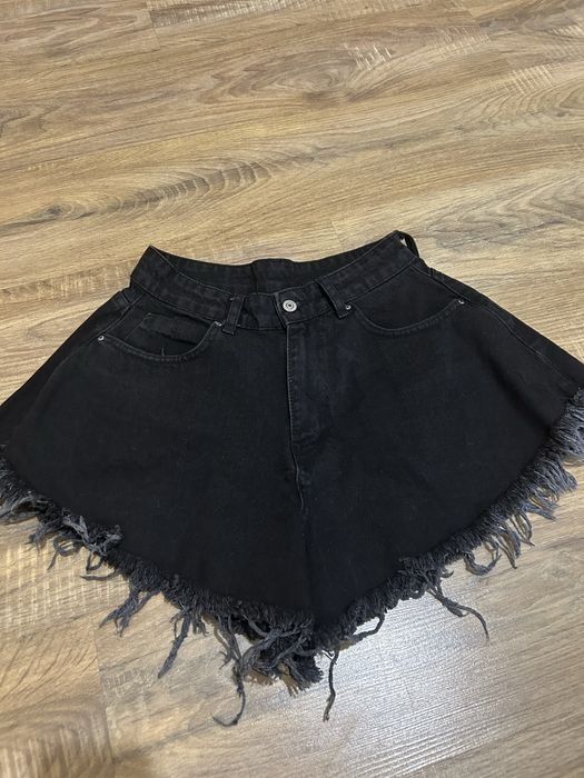 Джинсові шорти 36 розмір
