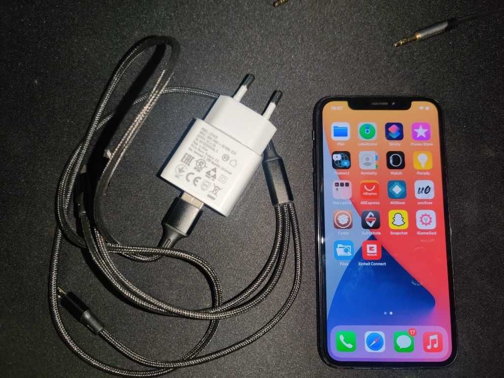 Apple iPhone X 64GB NIE zbity Jailbreak Space Gray