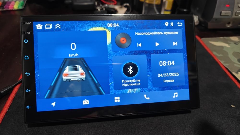 Продам автомагнітолу 7", 2din, IPS, 2/32 гб, Android 15, Carplay