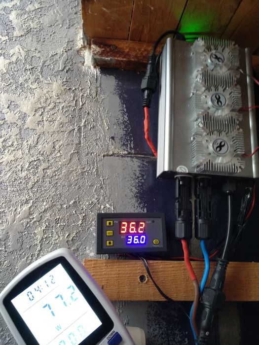 Сетевой грид инвертор Roexby 700 ватт