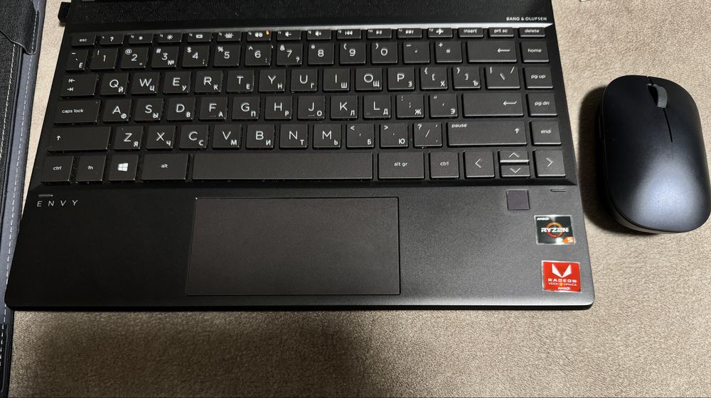 Ноутбук HP yoga  Envy x360 13-ar0005ur (7MW90EA) Black