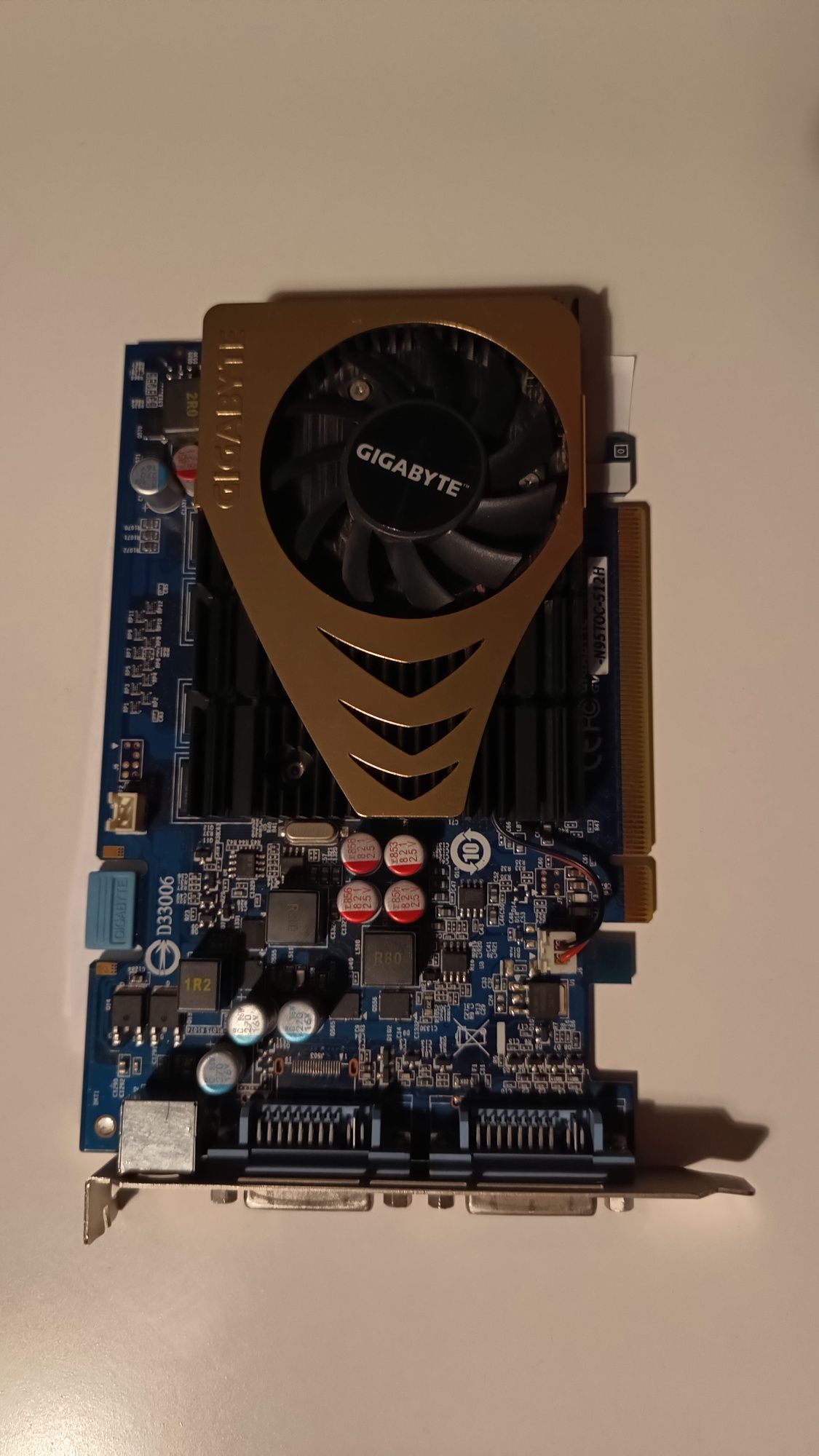 Karta graficzna gigabyte 9500gt 2xdvi