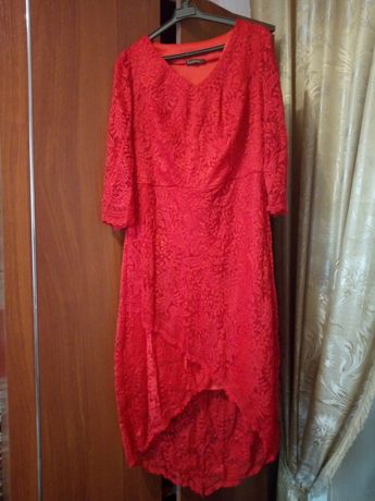 Платье красное 48 размер
