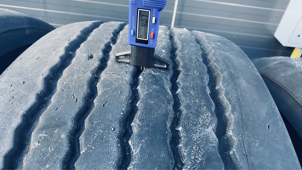Oona 385/65R22.5 Bridgestone R164