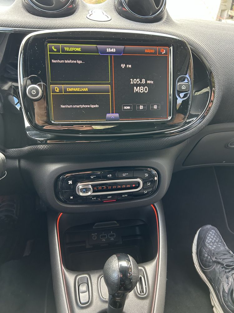 Smart four two Eq eletrico pure passion prime cdi