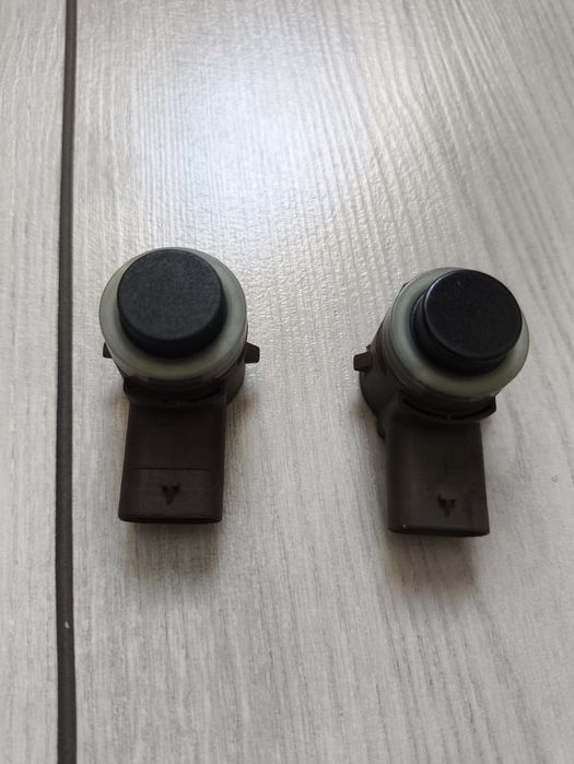 Продам парктроніки (Датчик парковки, сенсор) Tesla model S Rest