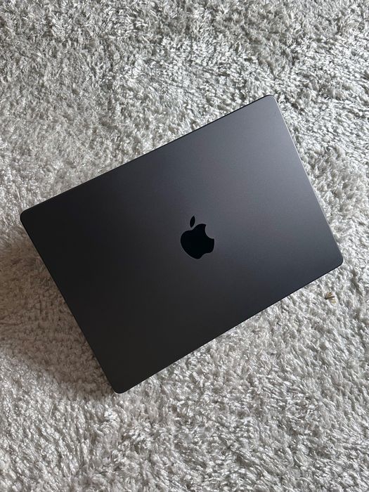 MacBook M4 Pro 14" 14CPU/20GPU,48GB/2TB,ubezpieczenie AppleCare+ 2LATA