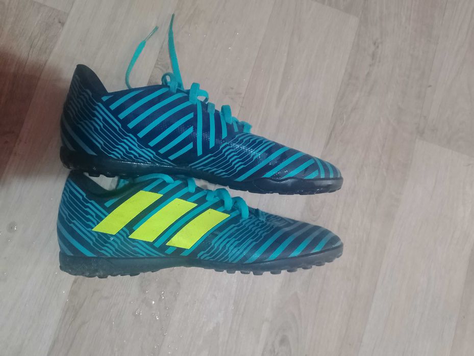 Сороканіжки адідас