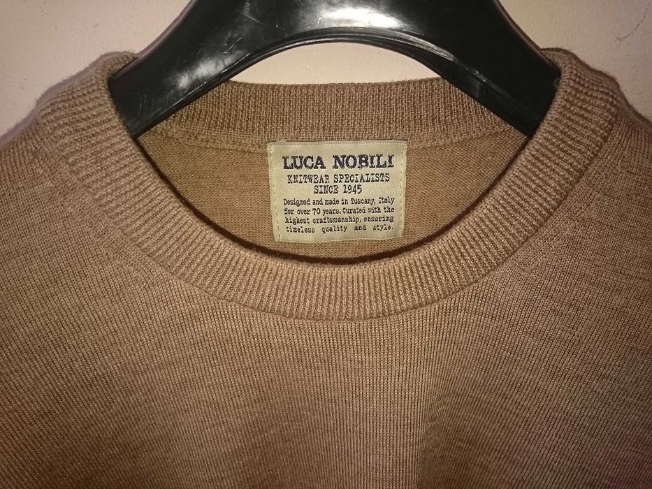 Крутезний дизайнерський джемпер з Італії Luca Nobili. на 48р.