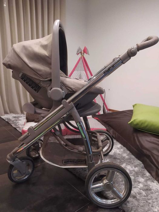 Vendo carrinho de bebe