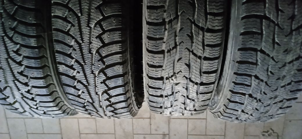Продам зимові шини