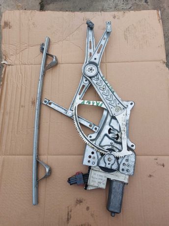 Mechanizm podnoszenia szyb Prawy Przód Opel Vectra c Signum 02-08.r