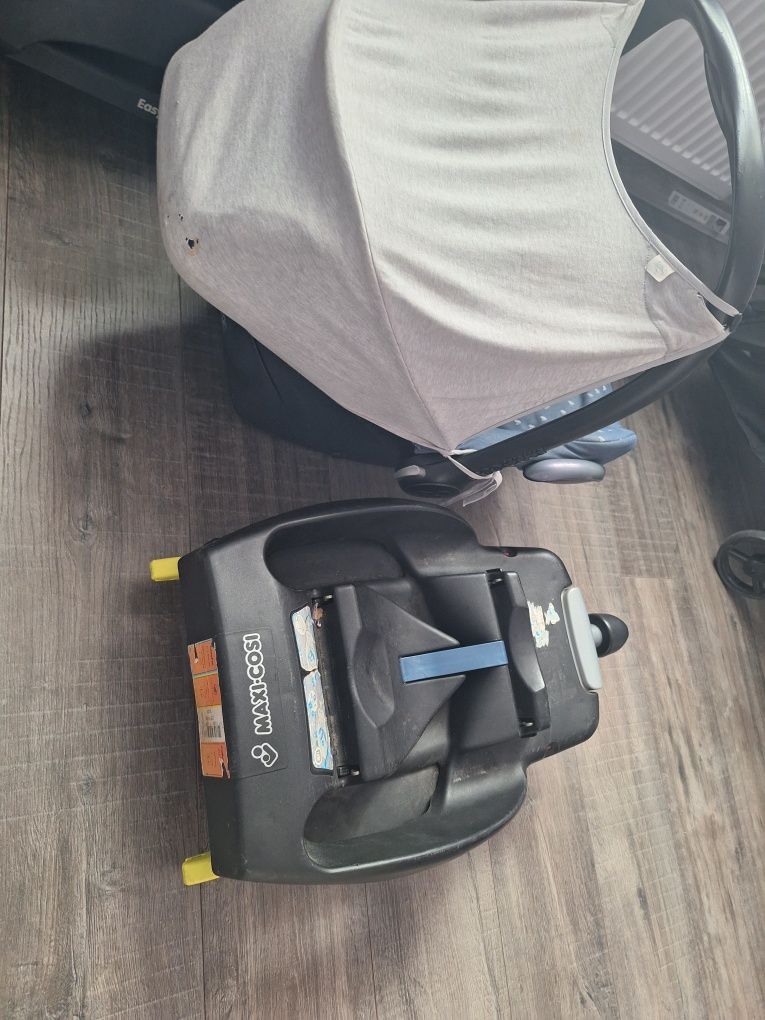 Nosidełko Maxi Cosi z bazą na isofix