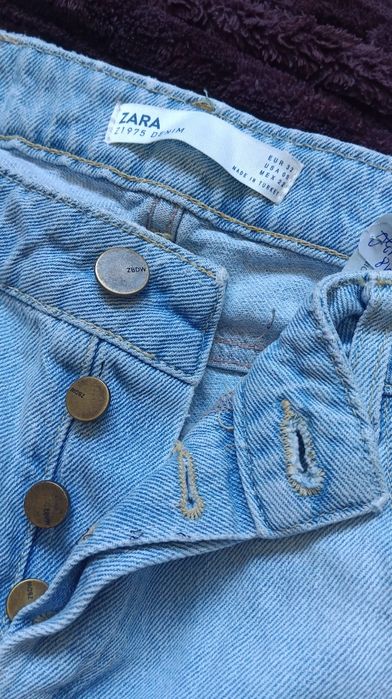 Джинси жіночі різні