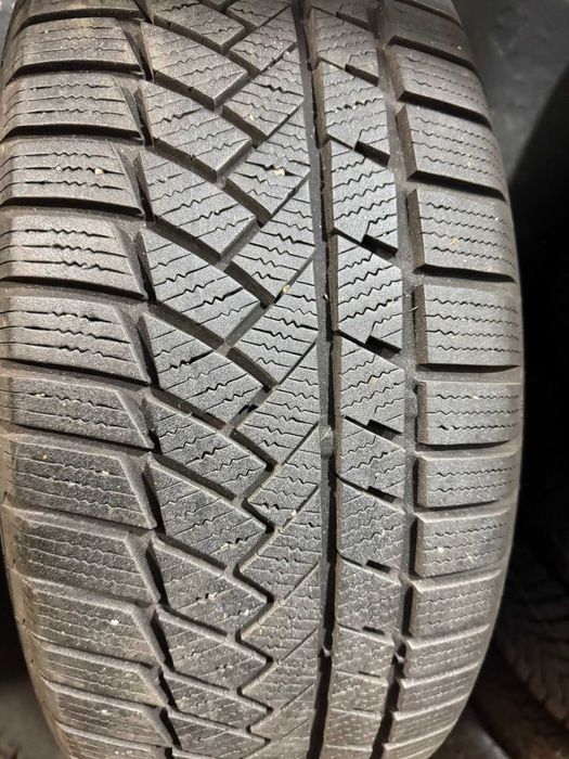 225/55 R17 Continental TS850P Зима комплект