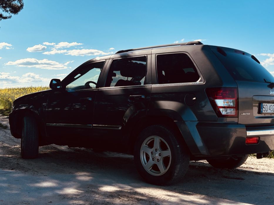 Jeep quadra drive niski przebieg