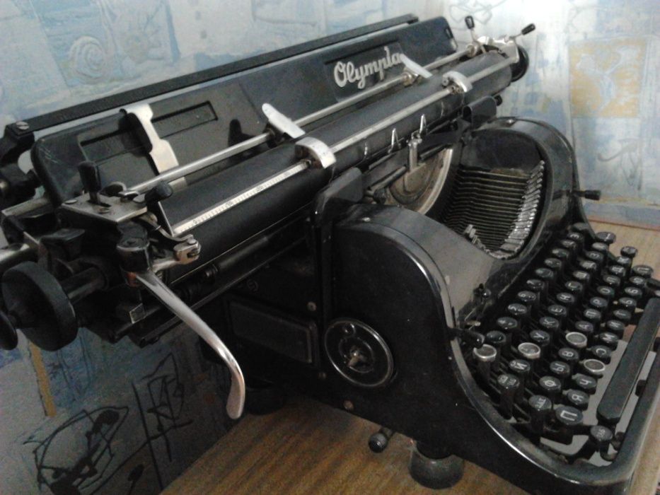 Печатная машинка Olympia MOD 8.  Печать А3, А4. Рус-укр шрифт.