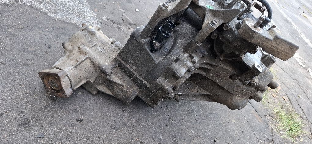 Skrzynia biegów crv honda cr-v 2.0 b20z1 4x4 sbxm przekładnia kątowa