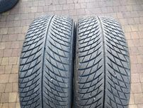 3372. Opony zimowe 235/55/18 Michelin jak nowe 8.3mm 23r cena za 2szt