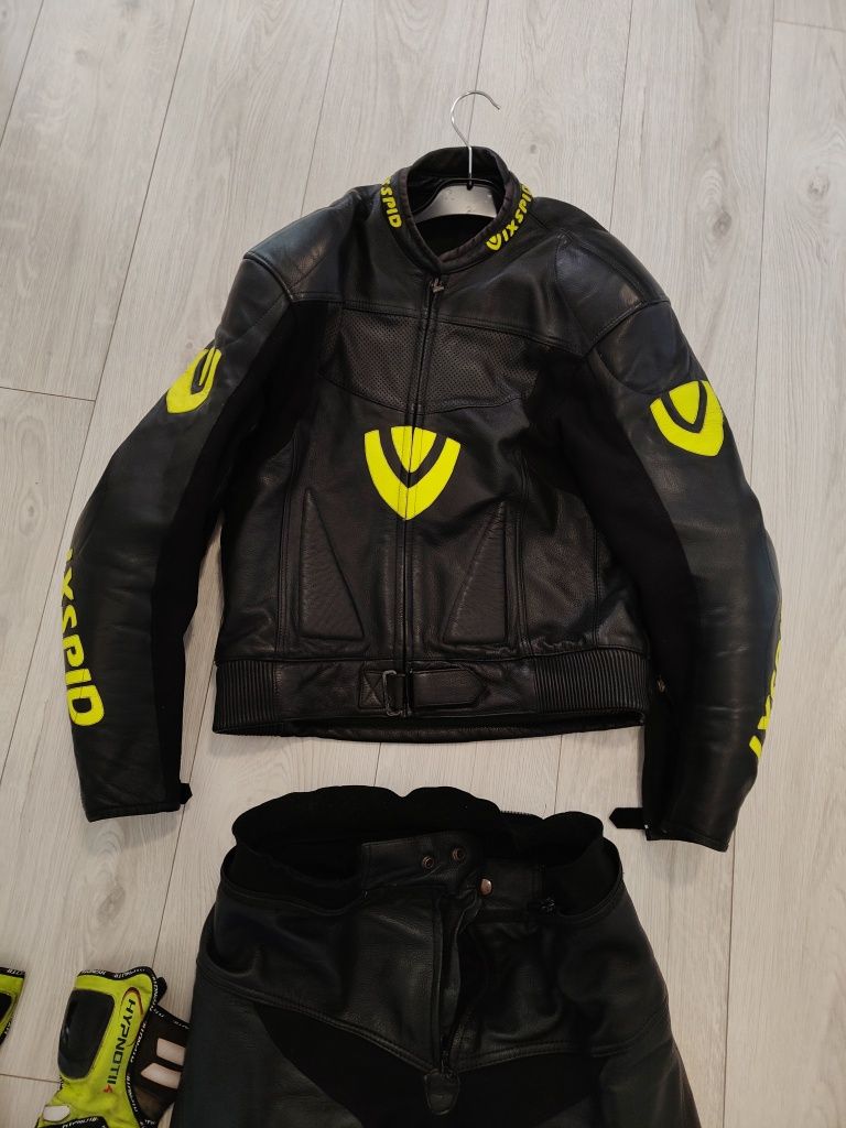 Kombinezon motocyklowy
