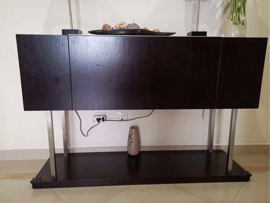 Consola / sapateira / aparador