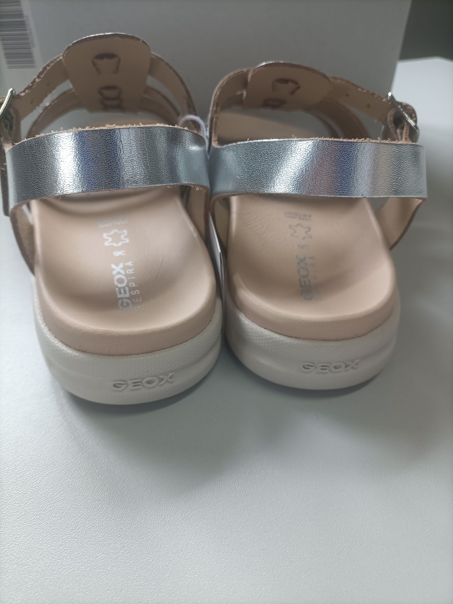 Sandały Geox 36 rozmiar