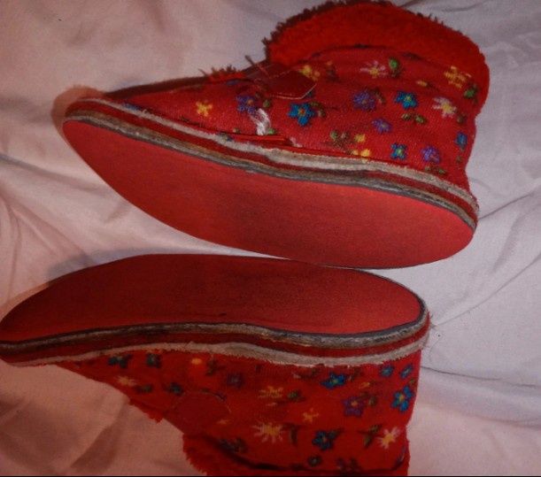 Wyższe cieplejsze kapcie