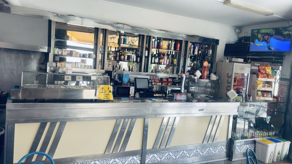 Vendo trespasse - CAFE PONTO FINAL- Loreto