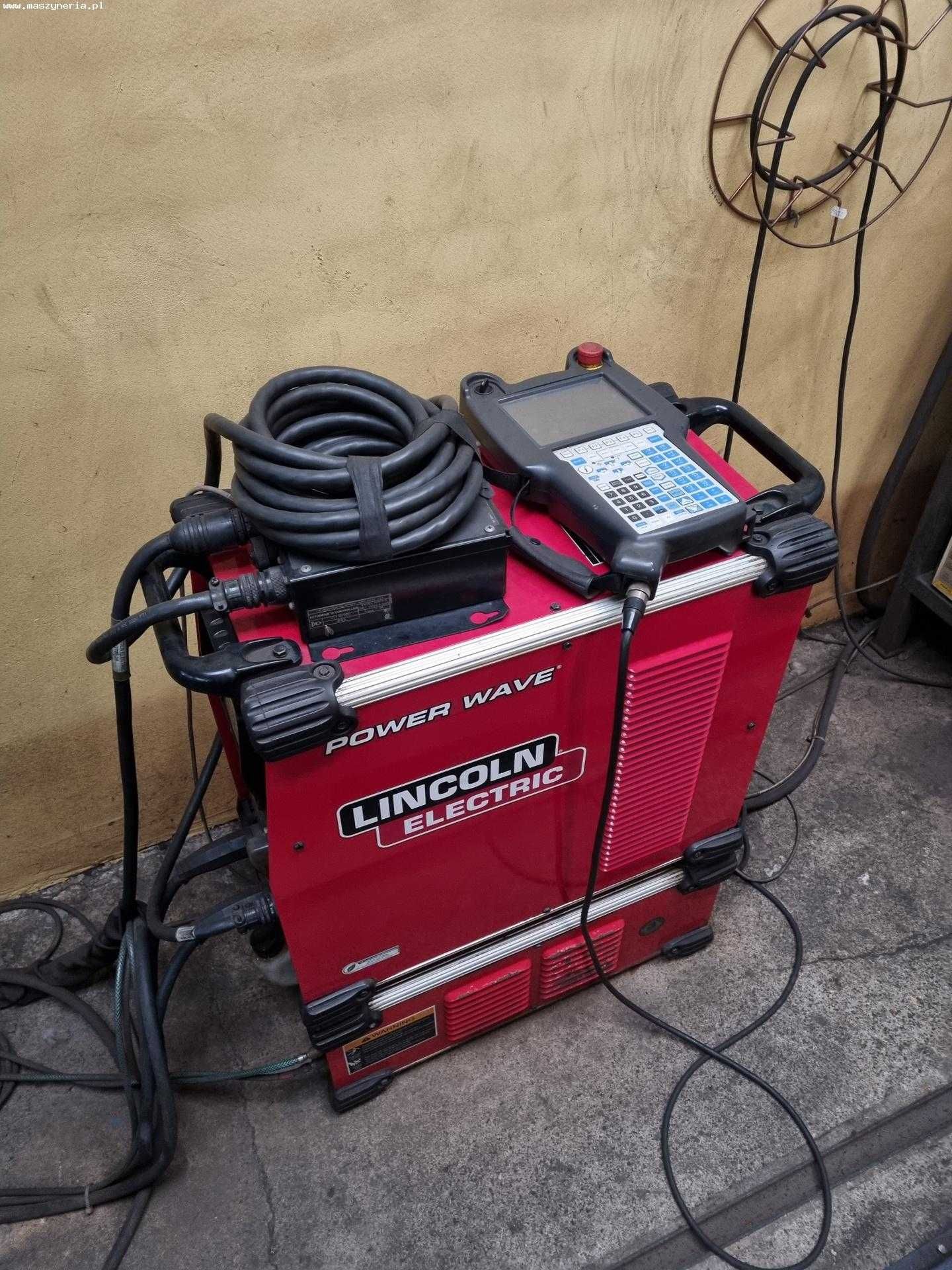 Zrobotyzowane stanowisko spawalnicze FANUC Arc Mate 120iC/12L