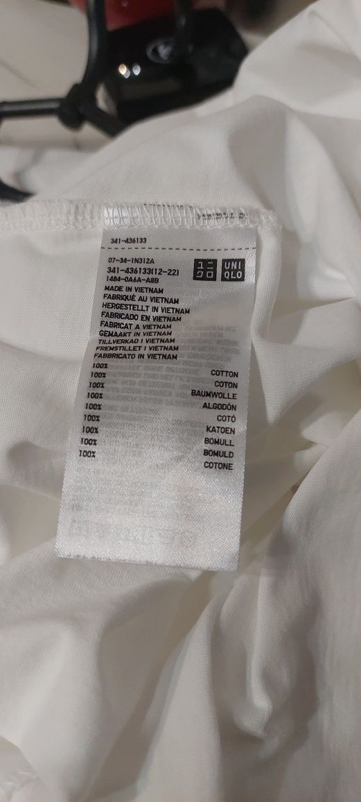 Футболка uniqlo uniqlo