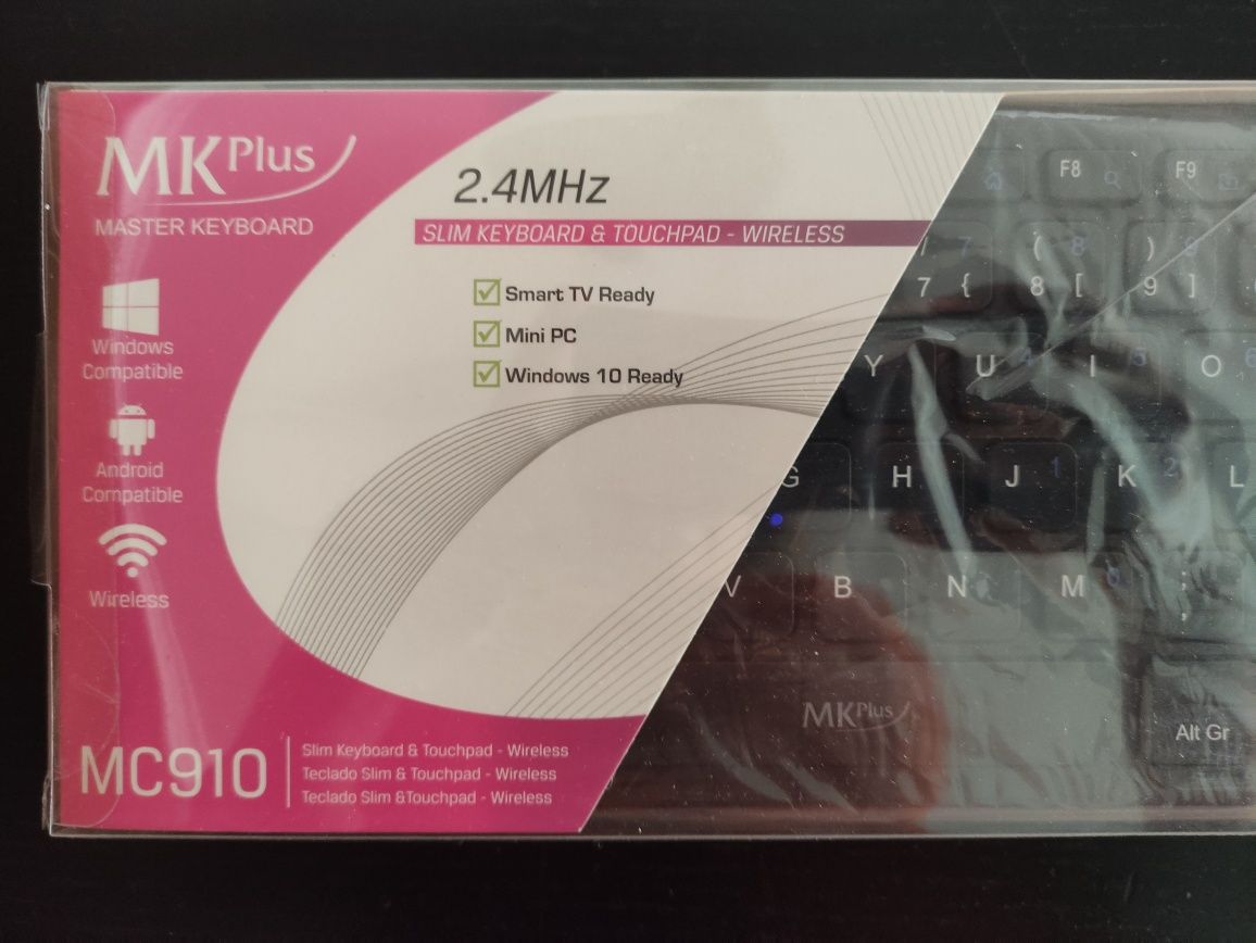 Teclado sem fios e touchpad da marca MKPlus, modelo MC910 - NOVO