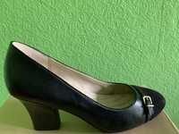 Туфлі жіночі чорні ділові 40 розмір