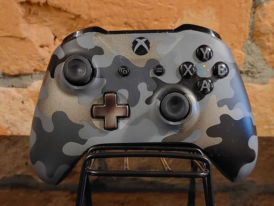 Kontroler Pad Microsoft 1708 Xbox One Series X S Night Camo MORO PC