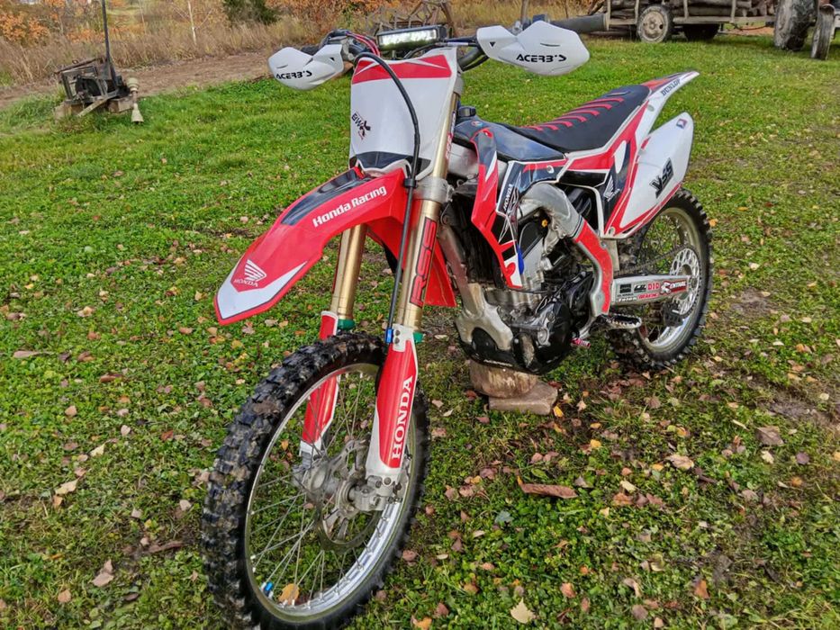 Cross Honda CRF 250!