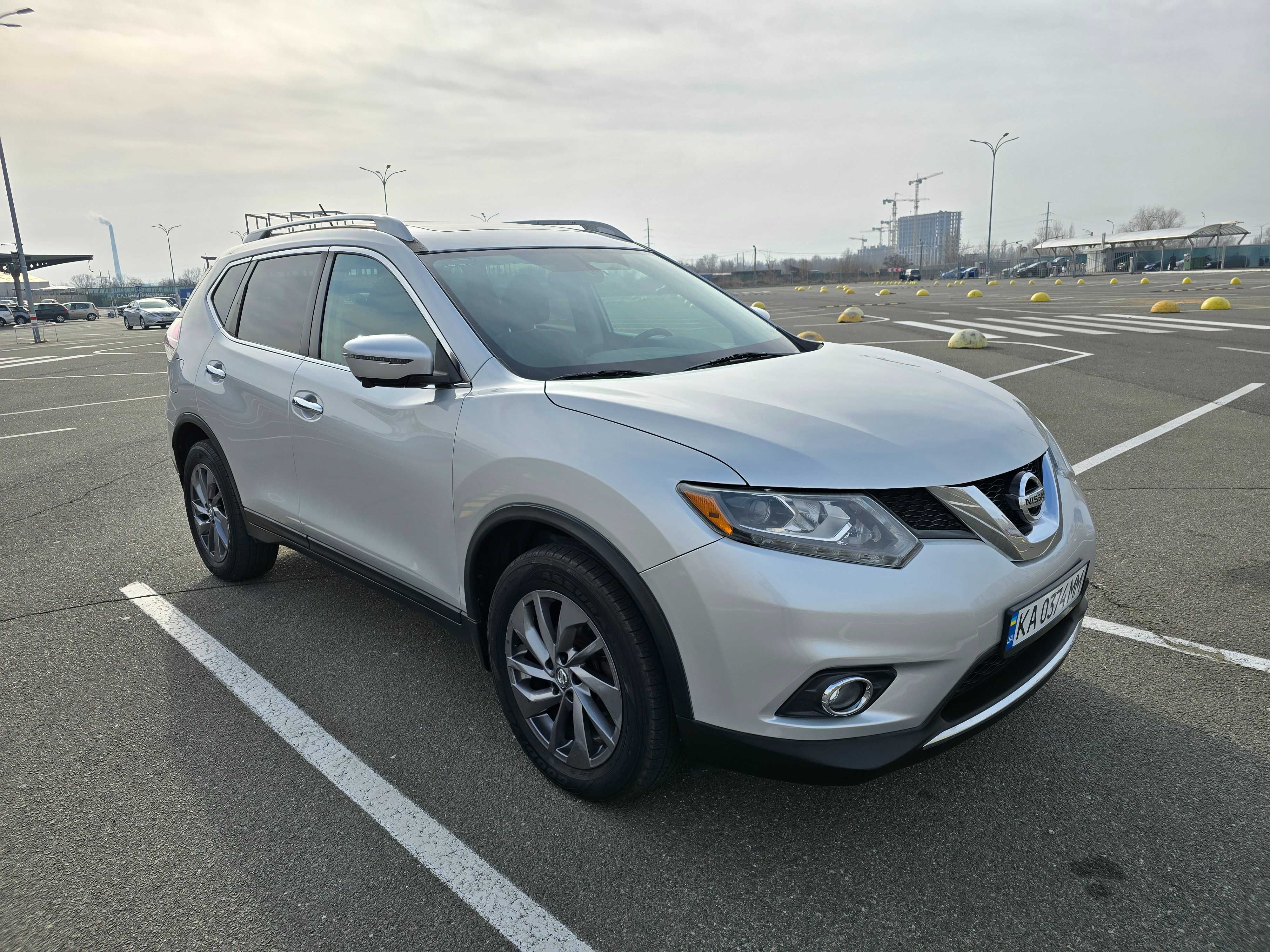 Продам Nissan Rogue 2016 SL повний привід.
Максимальна комплектація.