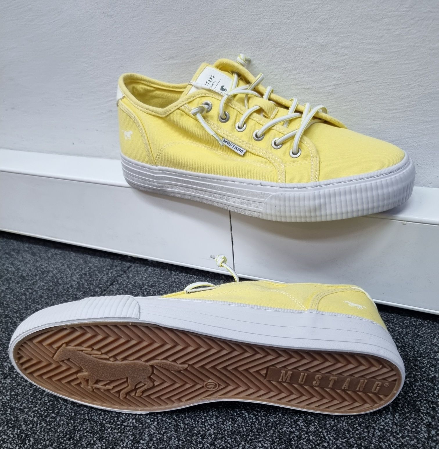 Trampki Mustang roz 39 sneakers tenisówki