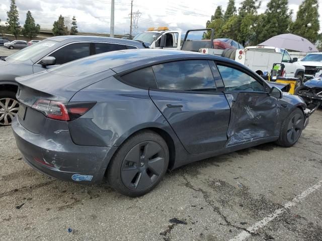 Tesla 3 2021 год