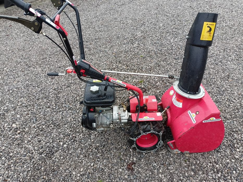 Odśnieżarka ciagniczek