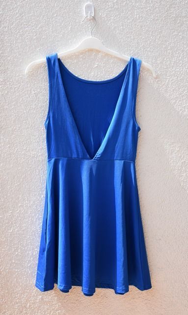 Sukienka kobaltowa wycięte plecy boki H&M 34 XS