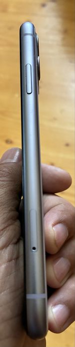 Продам Айфон 11 64gb iPhone 11 64 gb