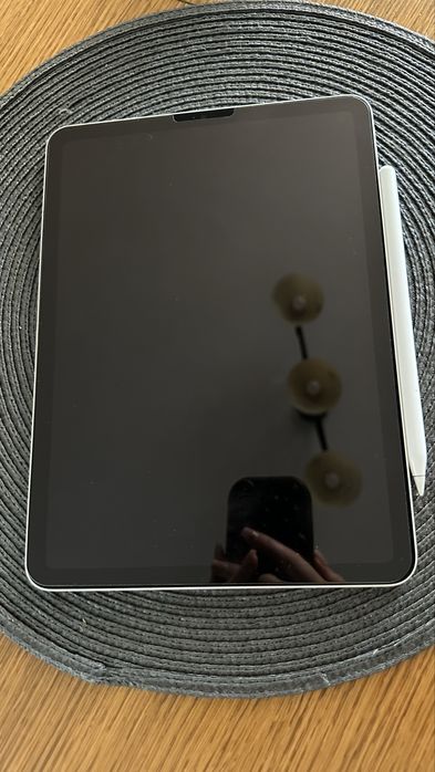 iPad Air 5 gen. (2022) 64 GB Wi-Fi Starlight + Apple Pencil 2 gen