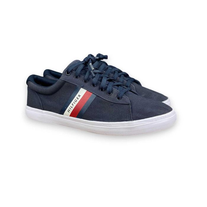 Granatowe sneakersy Tommy Hilfiger Essential Stripes r. 43