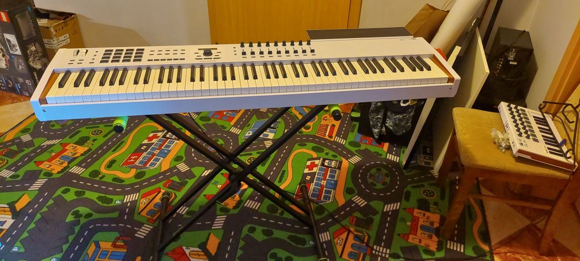 ARTURIA keylab 88 mk2 klawiatura sterująca biała na gwarancji