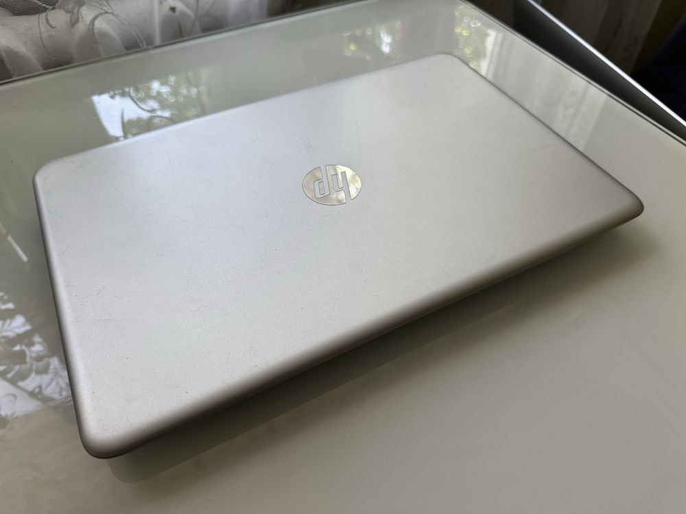 HP TPN-Q175 A9-9410/8озу/128ssd/2video