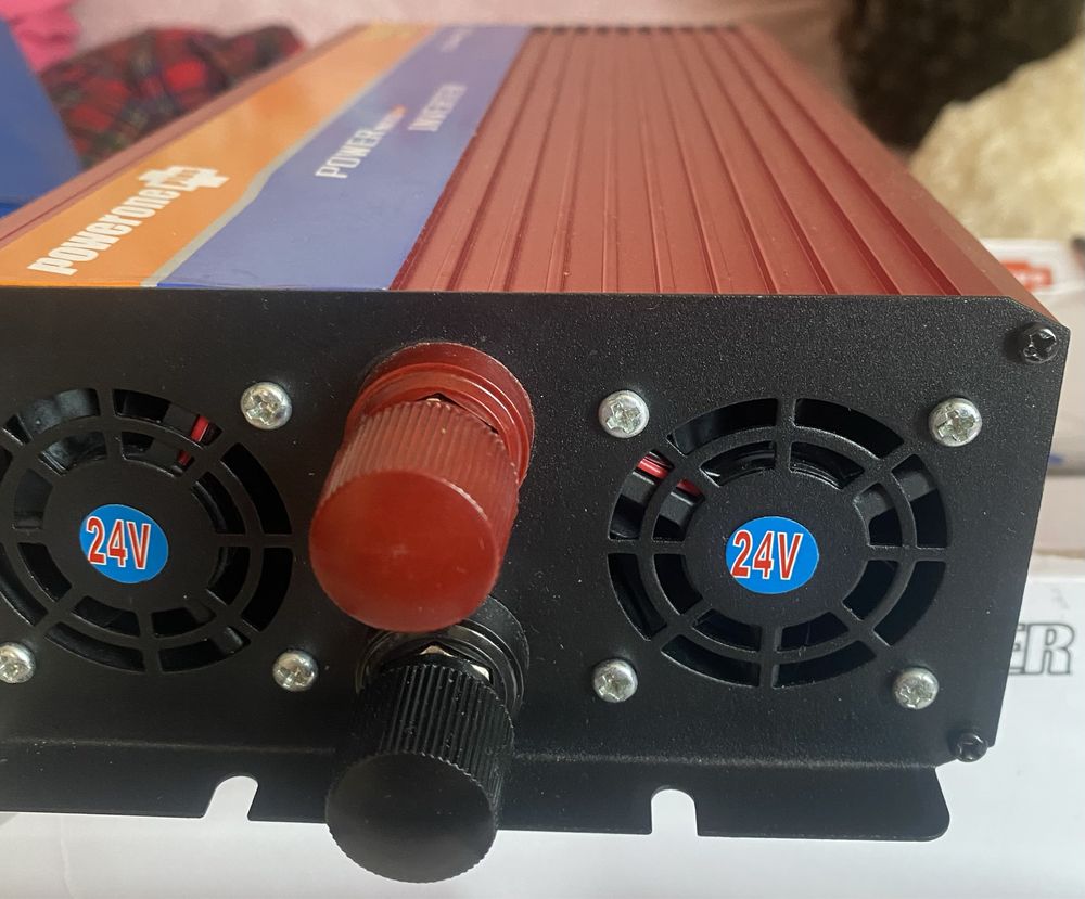 Перетворювач авто (інвертор) 24V-220V 4000W
