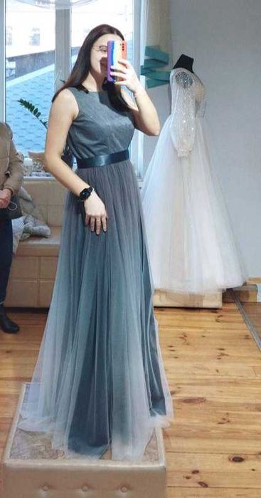 Вечірнє нове плаття