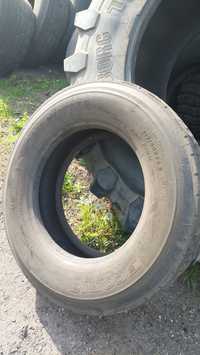 Opona 315/70r22,5 Continental. Bridgestone-Bieznikowana